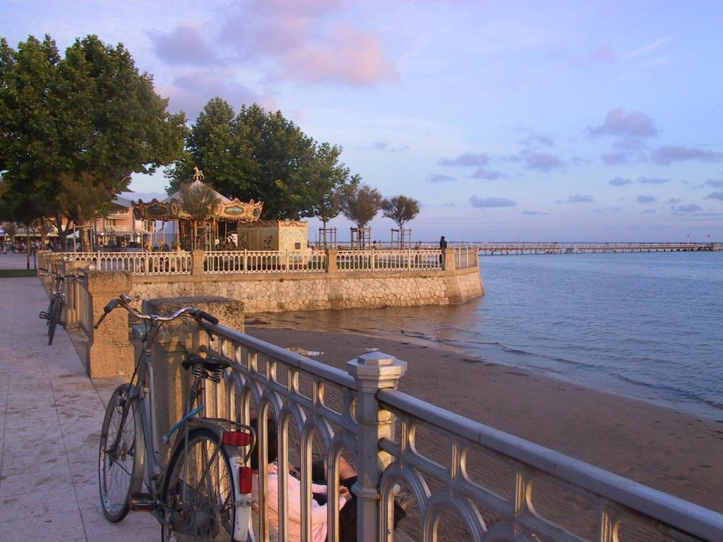 Villa Robert Shumann, A 700 M De La Plage Andernos-les-Bains Chambre photo